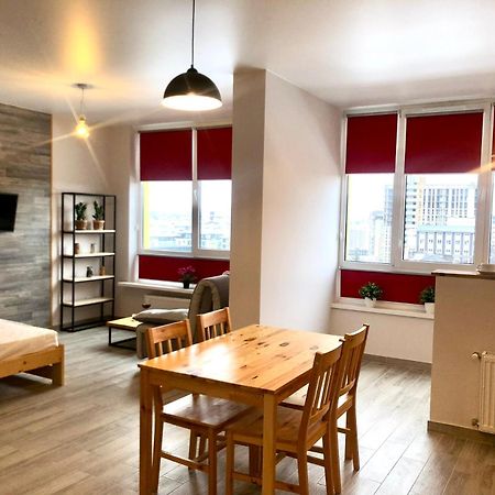 Osapart Cozy Apartment In A Complex Semycvit Lemberg Exterior foto
