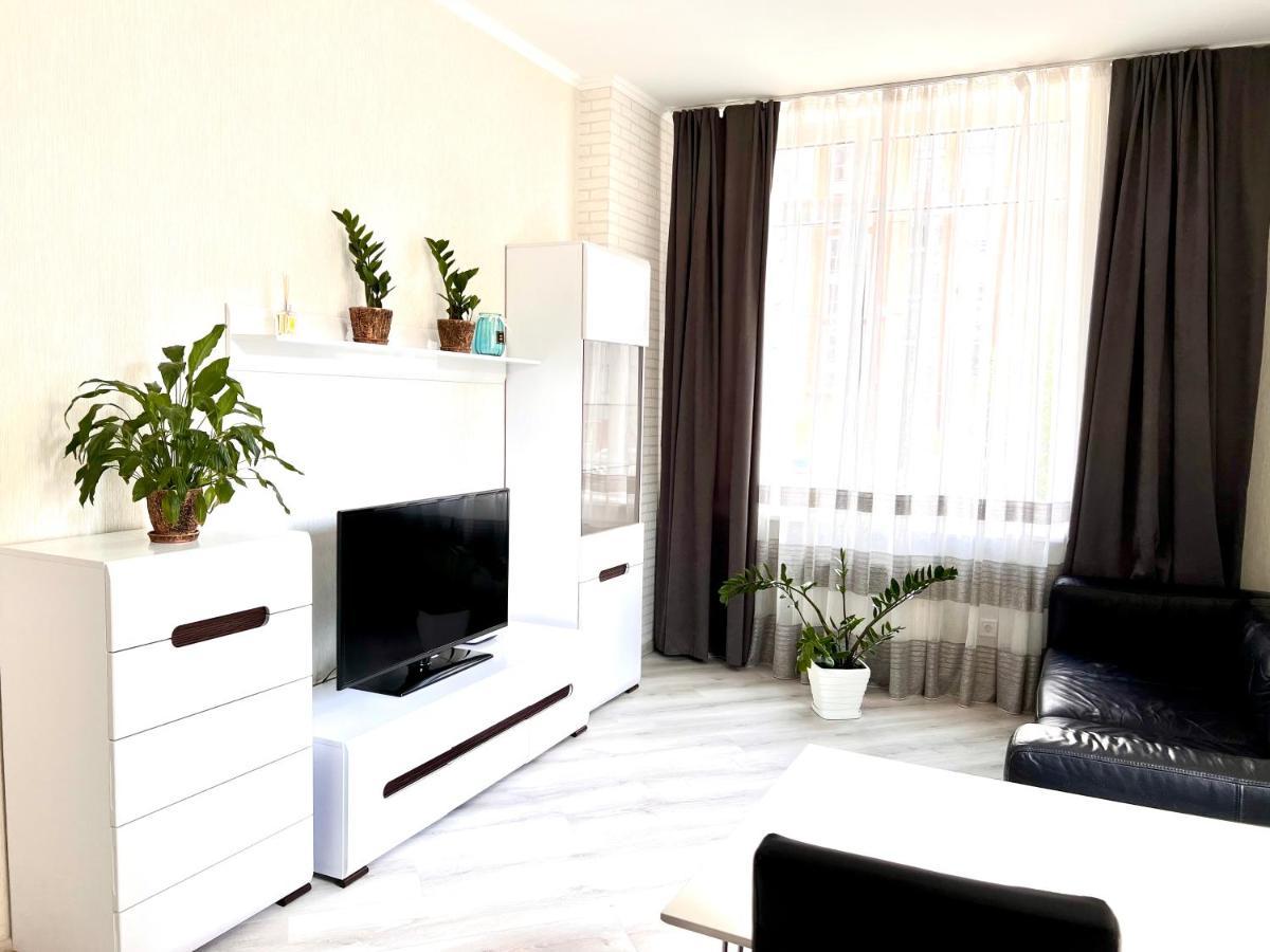 Osapart Cozy Apartment In A Complex Semycvit Lemberg Exterior foto