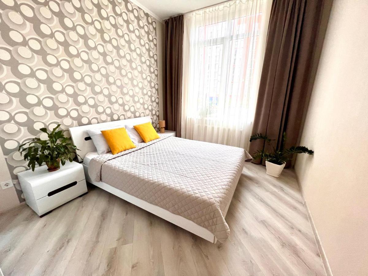 Osapart Cozy Apartment In A Complex Semycvit Lemberg Exterior foto